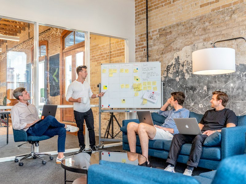 Présentation dans un bureau
